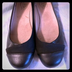 Lifestride leather flats